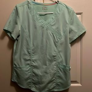 Women slightly used scrub set